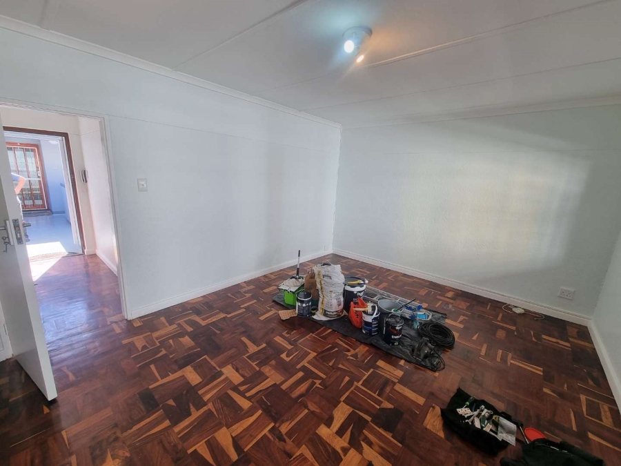 To Let 2 Bedroom Property for Rent in Diep River Western Cape